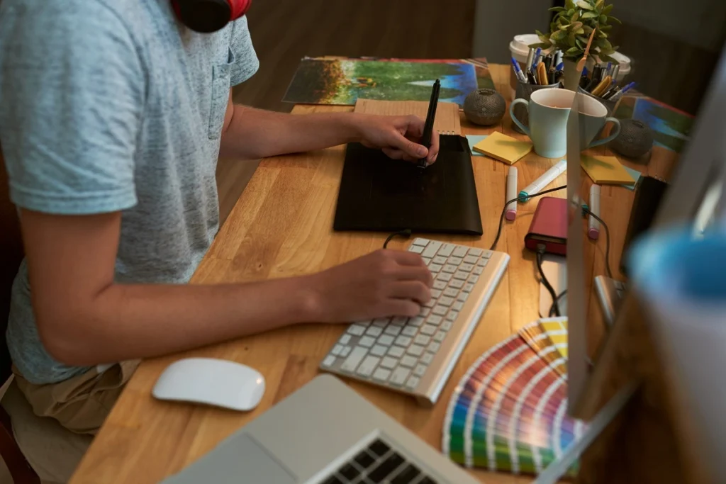 Tendencias del diseño gráfico 2025: el UX redefine el diseño