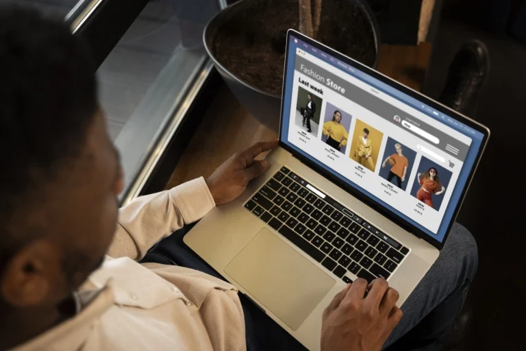 Aprende cómo crear un diseño web para Shopify que impacte. Consejos clave para una tienda online atractiva, funcional y que impulse tus ventas.